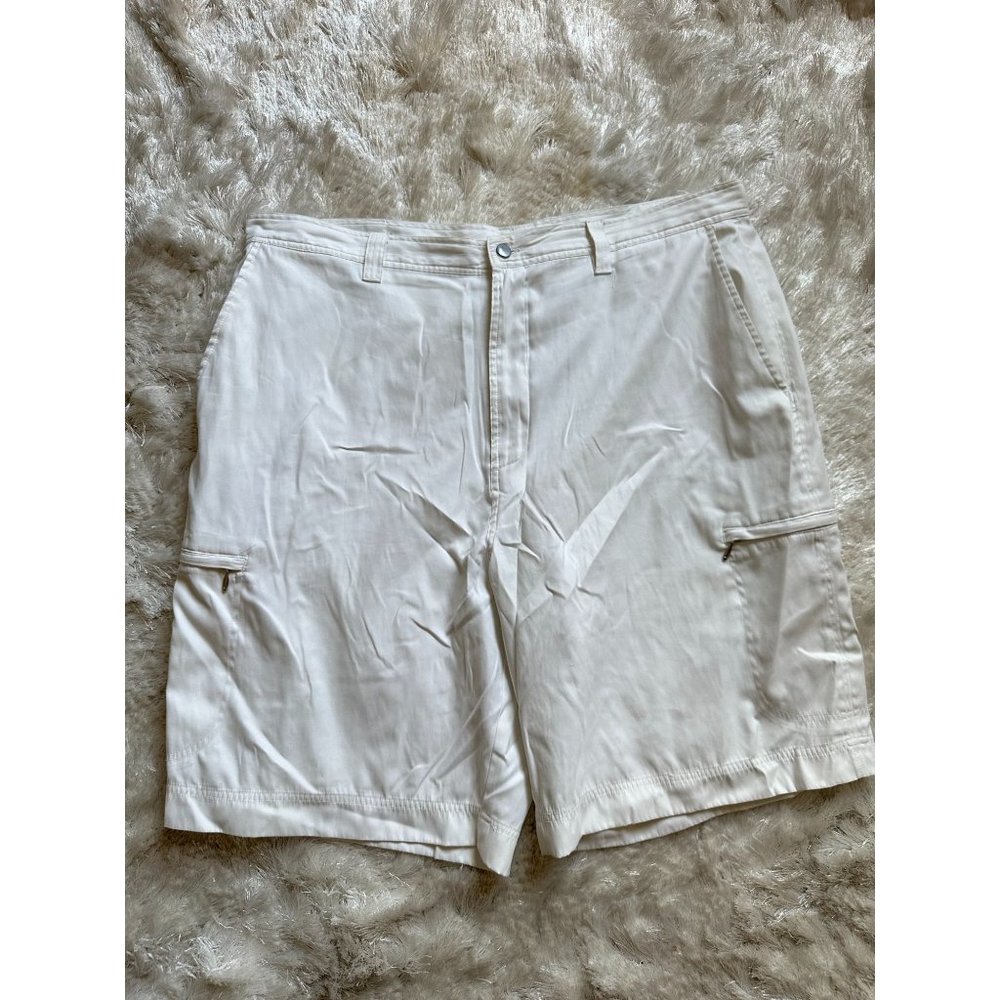 Men's Calloway white x series golf shorts zippered pockets sz 40